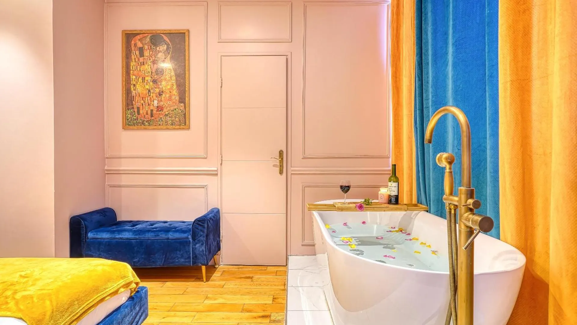 Anna In Republique Apartment Paris